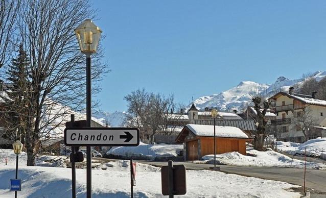 Two Bedroom Apartment La Voute, Chandon Near Meribel - Sleeps 4 Adults Or 2 Adults And 3 Children Les Allues Eksteriør billede