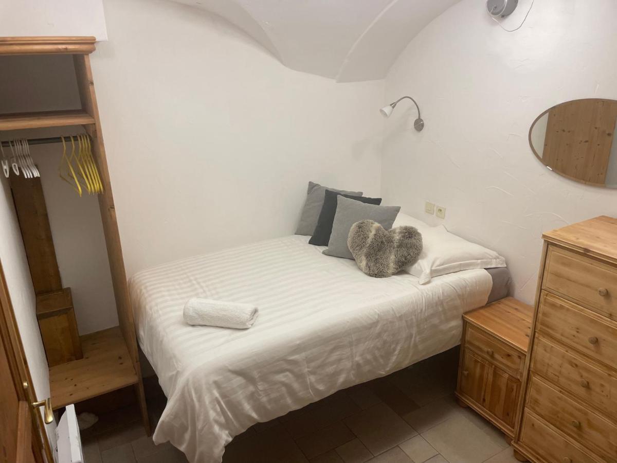 Two Bedroom Apartment La Voute, Chandon Near Meribel - Sleeps 4 Adults Or 2 Adults And 3 Children Les Allues Eksteriør billede